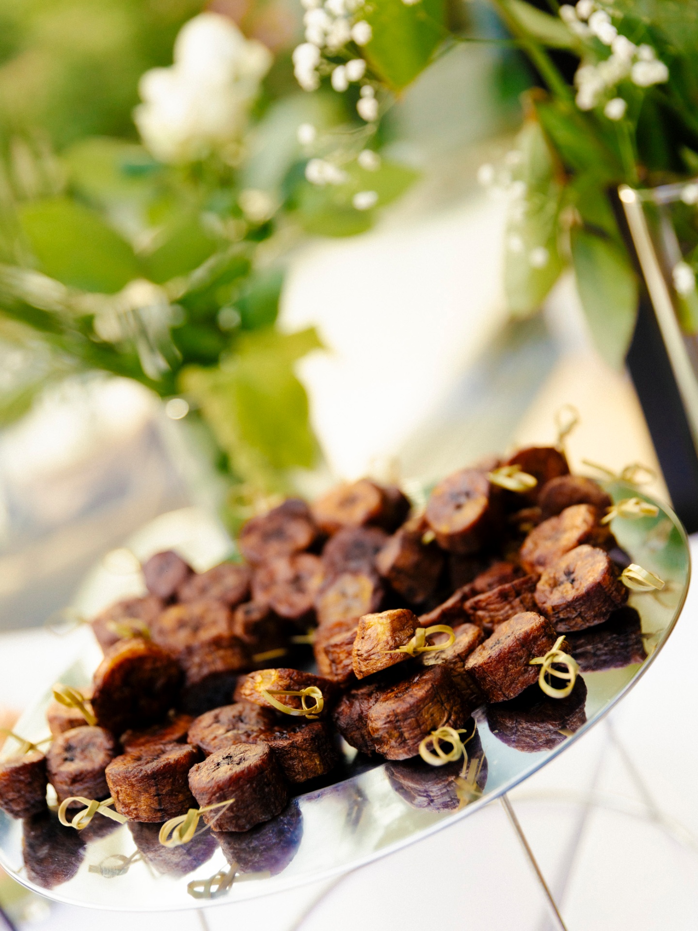 Brochettes de banane plantain caramélisée